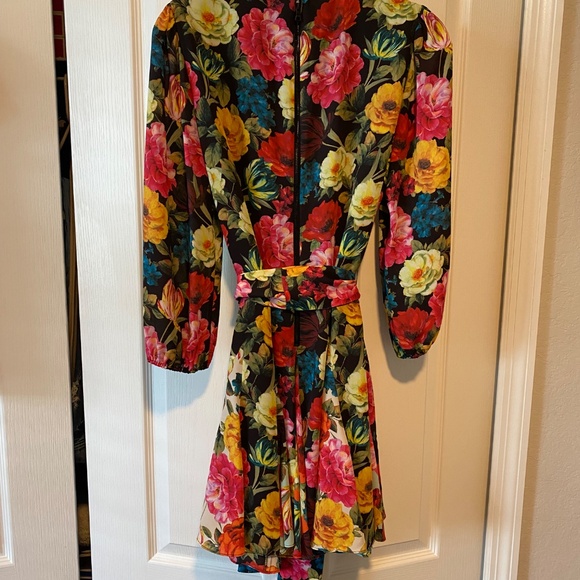 Alice and Olivia Floral Dress - Picture 4 of 5